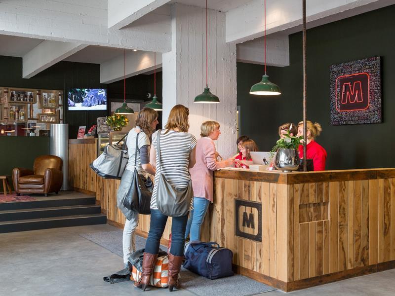 Meininger Hotels Bruxelles City Center Sint-Jans-Molenbeek ภายนอก รูปภาพ