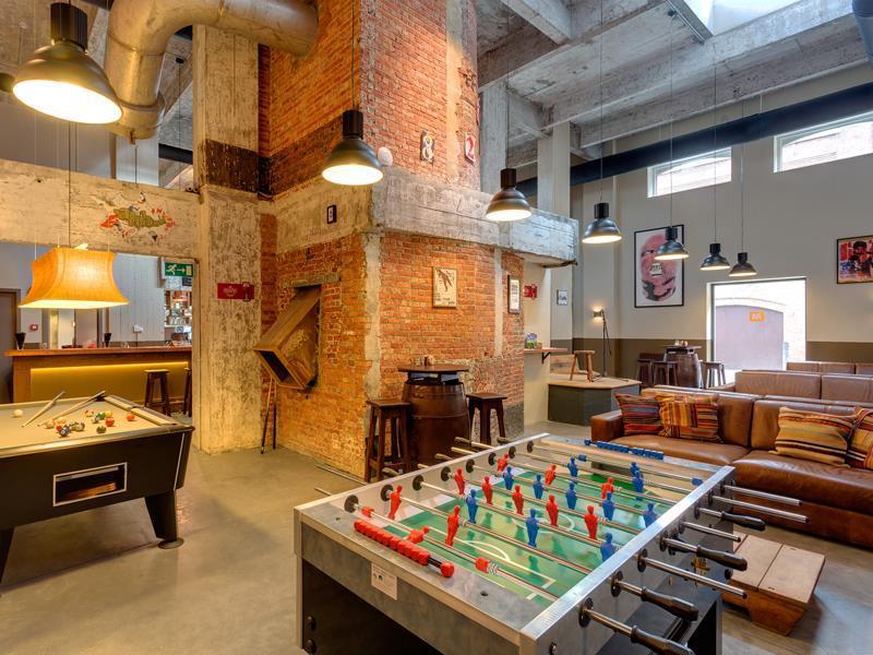 Meininger Hotels Bruxelles City Center Sint-Jans-Molenbeek ภายนอก รูปภาพ